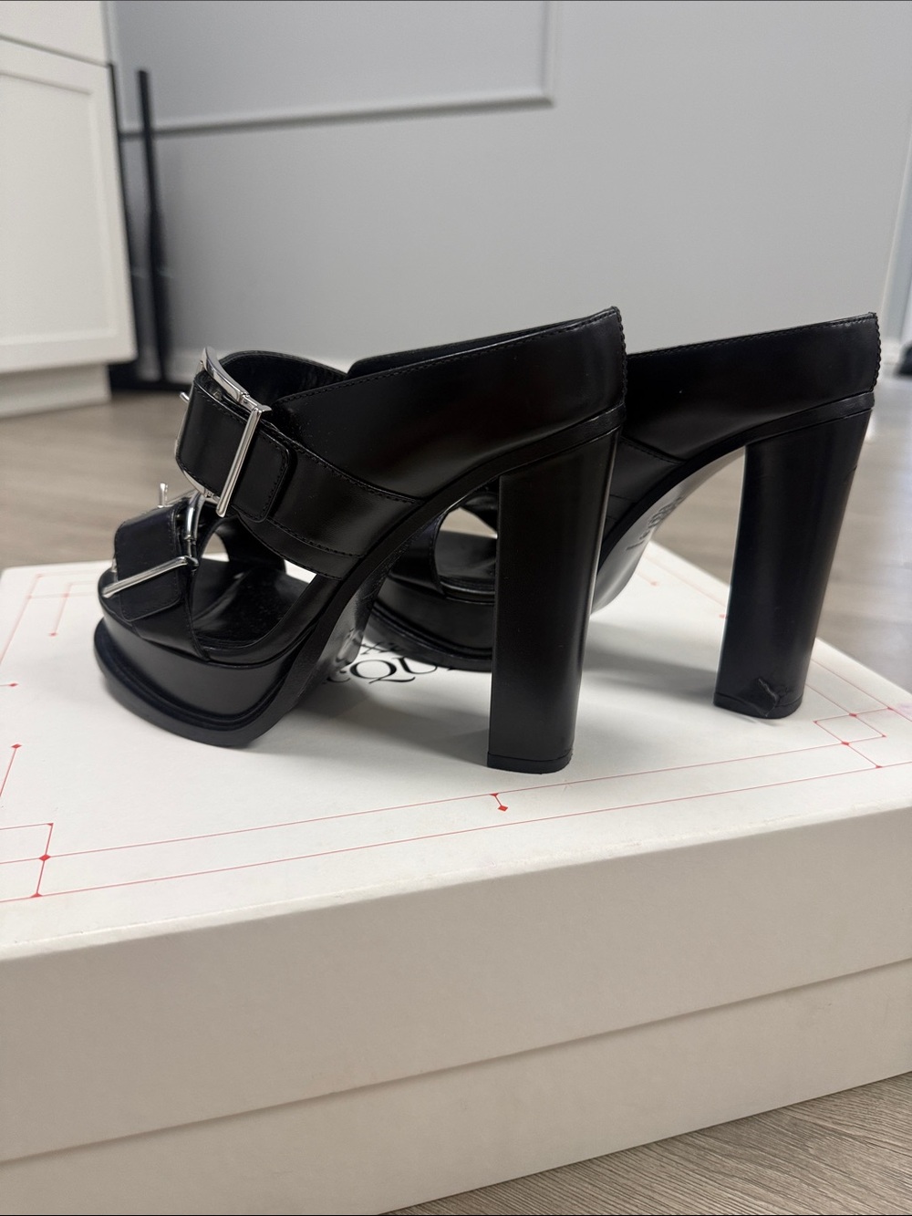 Alexander McQueen Black Leather Buckle Platform Heels - Picture 6 of 7